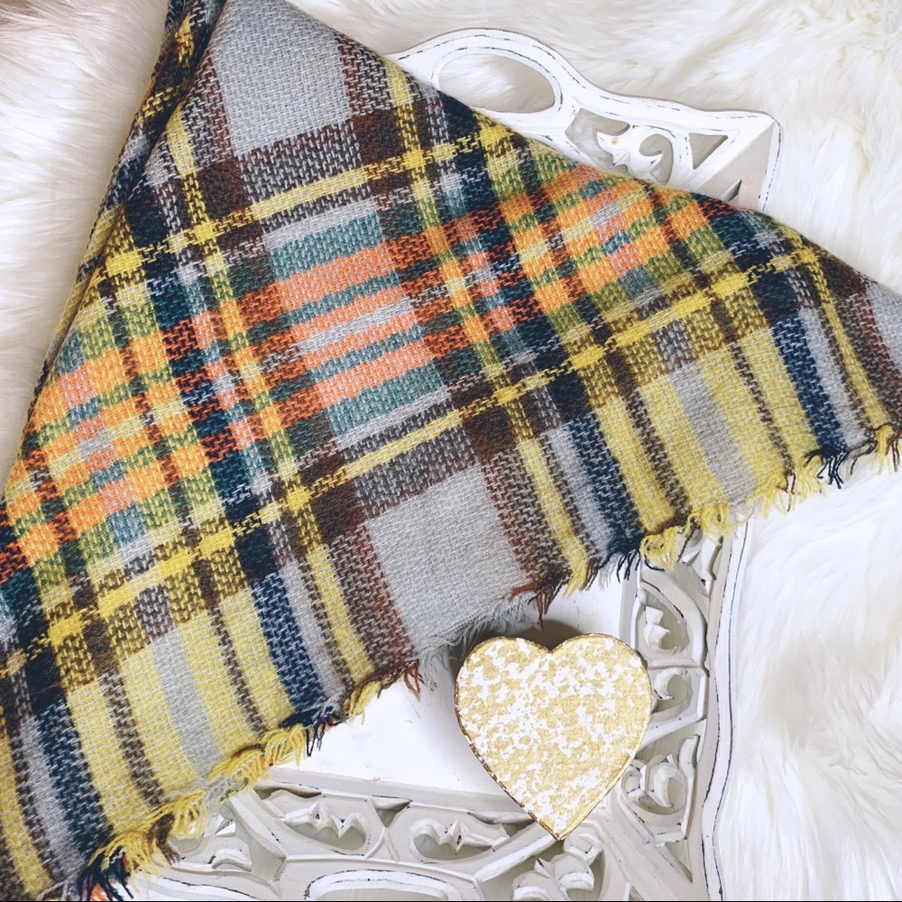 5⭐️Rated! Cozy Plaid Blanket Scarf